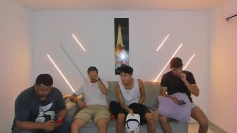 nympho_nathy_sophi online show from December 18, 12:55 pm