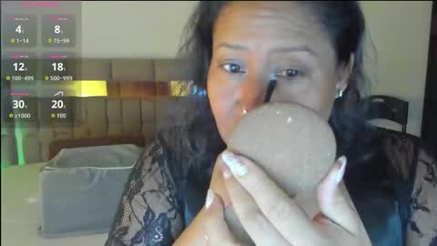 nyomi browm online show from October 25, 10:47 am