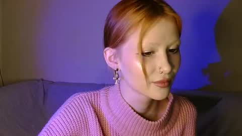 Snapshot of nyra_thira chatting on October 20, 12:26 am nyra_thira online show from October 20, 12:26 am
