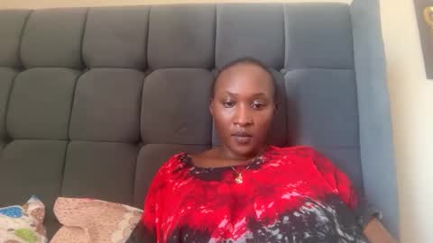 nyrarose online show from January 18, 12:03 pm