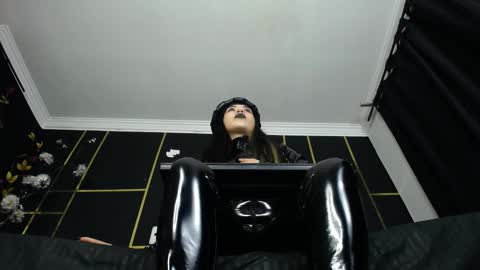 nyx1126 online show from March 4, 10:57 am