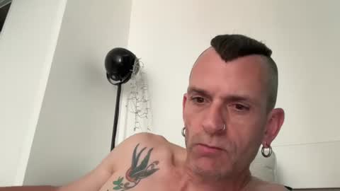 Jonathan Deep online show from June 17, 1:49 pm