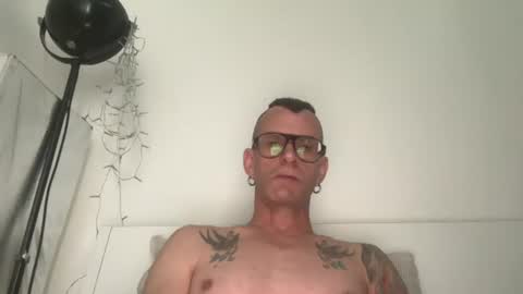 Jonathan Deep online show from July 27, 9:28 am