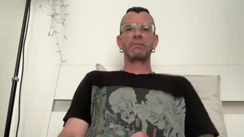 Jonathan Deep online show from June 13, 8:58 am