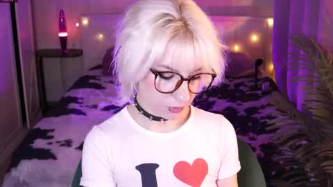 Moonlight online show from March 2, 7:26 am