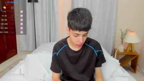 Deku online show from September 12, 2:19 pm