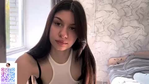 Snapshot of obsidian_glow chatting on September 13, 6:27 am Amelia online show from September 13, 6:27 am