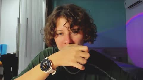 Evie online show from February 1, 2:45 pm