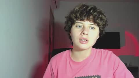 Evie online show from February 19, 12:48 pm