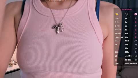 My name is Emily online show from January 5, 6:22 pm