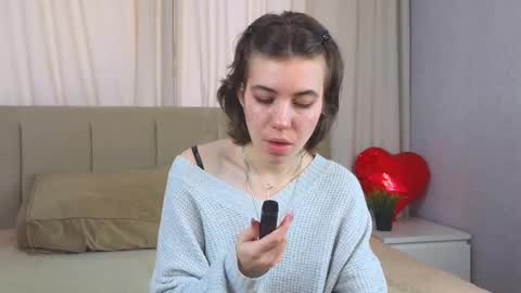 Polly online show from March 3, 4:14 am