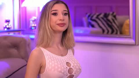 Odette online show from September 18, 5:22 am