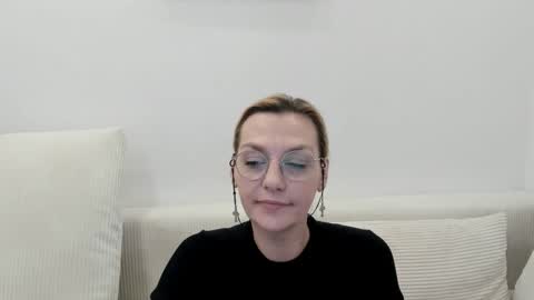 oeigesmik online show from March 30, 12:16 pm