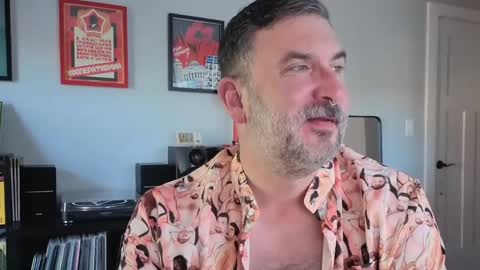 Snapshot of office_dad chatting on September 18, 9:30 pm Office Dad online show from September 18, 9:30 pm