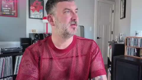 Snapshot of office_dad chatting on October 15, 7:15 pm Office Dad online show from October 15, 7:15 pm