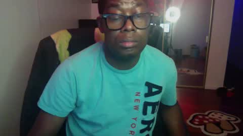 Money online show from December 7, 12:57 am