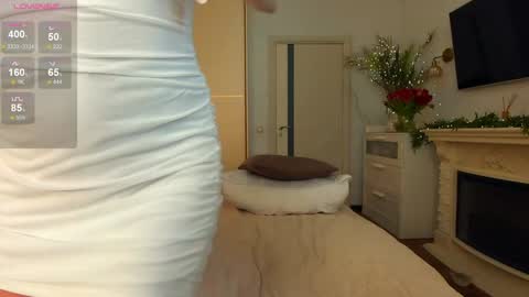 Julie online show from March 27, 8:26 am