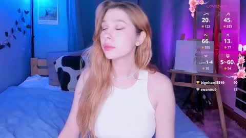 Snapshot of ohmymiami_ chatting on December 22, 12:16 pm Light online show from December 22, 12:16 pm