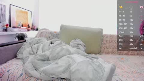 Light  online show from May 15, 12:09 am