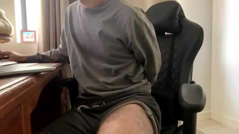 ohmymichael online show from May 10, 1:06 pm