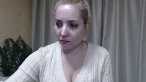 Mari online show from March 3, 3:52 pm