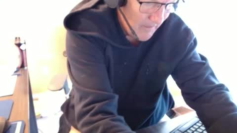 Snapshot of olderandwiser chatting on October 20, 2:55 pm Older and Wiser online show from October 20, 2:55 pm