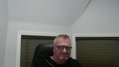 oldguybigd online show from December 1, 7:17 am