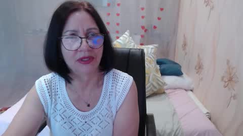 OlgaHottie online show from October 31, 1:28 am