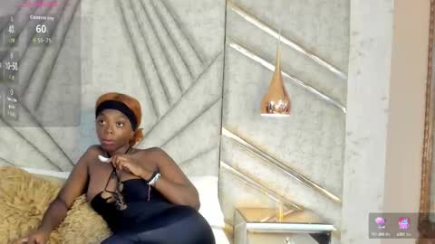 Snapshot of oliiviagarciaa chatting on September 24, 3:35 am OliiviaGarciaa online show from September 24, 3:35 am