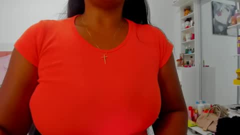 Snapshot of olivahot30 chatting on March 6, 9:53 pm olivahot30 online show from March 6, 9:53 pm