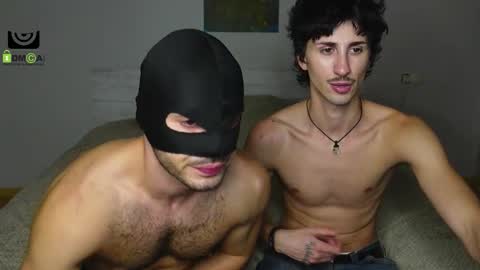 Oliver  Kaen online show from September 10, 5:36 pm