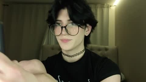 oliver online show from April 18, 7:07 pm