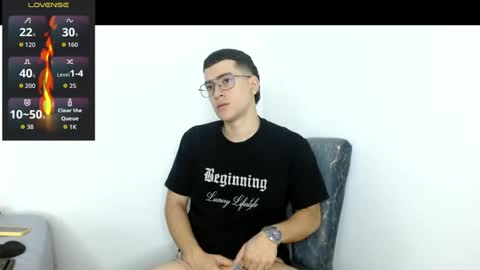 oliver saint online show from March 8, 12:44 am