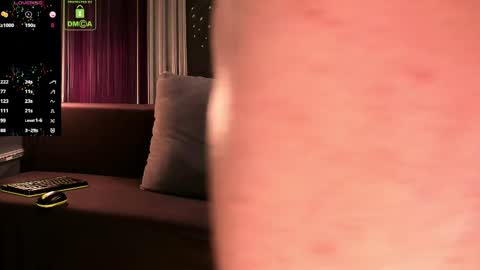 OliverSport online show from May 6, 11:05 am