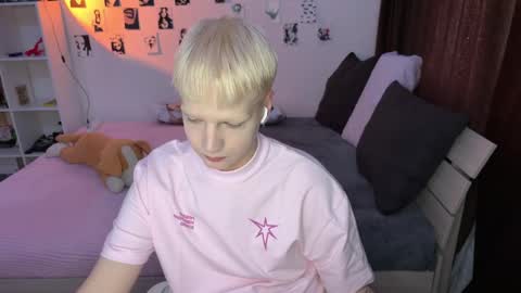 oliver online show from September 26, 12:57 pm