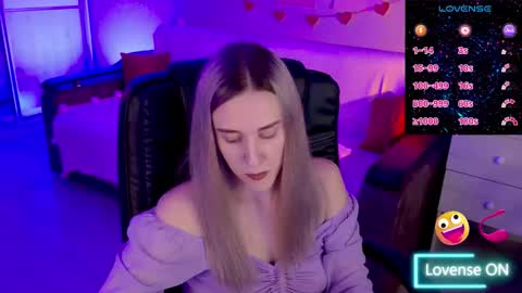 olivia_daze online show from November 10, 9:17 pm