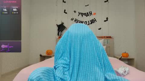 Olivia Hi guys Follow me  online show from October 28, 6:14 am