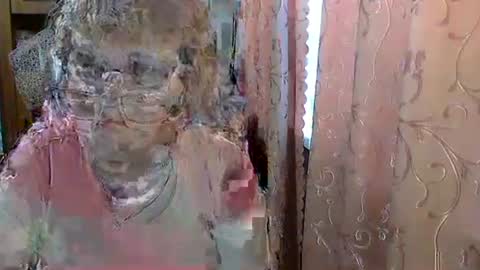 Olivia Mia online show from May 19, 5:47 am