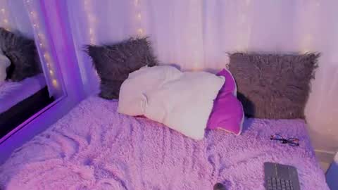 IG Im Oliviamorrys X OliviaMorrys online show from June 12, 11:37 pm