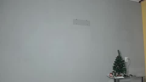 Olivia online show from January 10, 2:44 pm