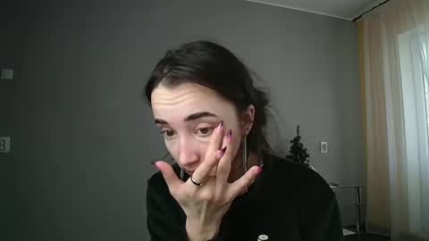 Olivia online show from February 18, 1:22 pm