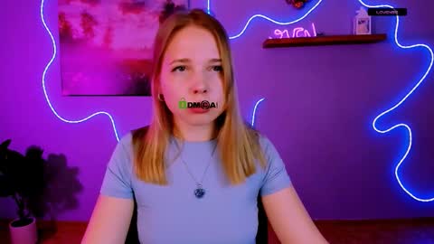 Sweet Olivia online show from March 21, 8:30 am