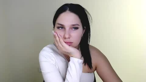 Olivia online show from March 23, 9:09 pm