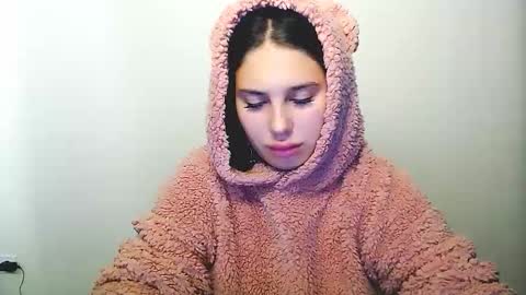 Olivia online show from September 18, 3:32 am