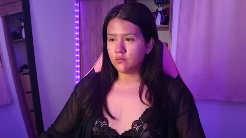 Olivia online show from May 17, 12:36 pm