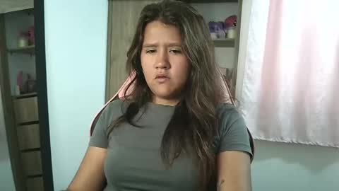 Snapshot of olivia_watson_ chatting on September 13, 2:19 pm Olivia online show from September 13, 2:19 pm