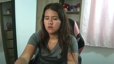 Snapshot of olivia_watson_ chatting on September 15, 2:40 pm Olivia online show from September 15, 2:40 pm