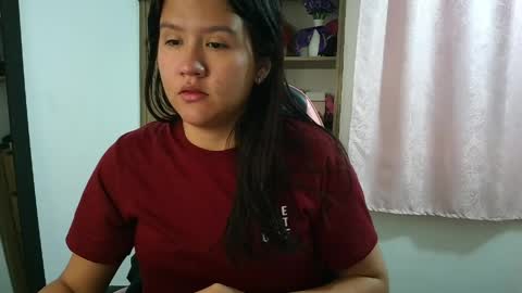 Olivia online show from May 21, 12:44 pm