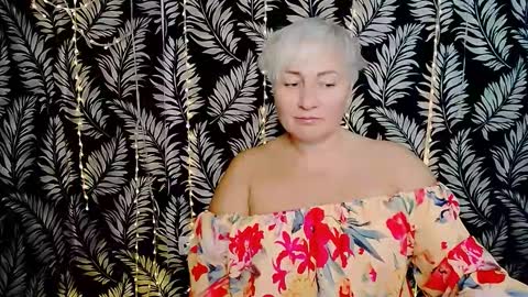 Kelly online show from October 27, 12:38 pm