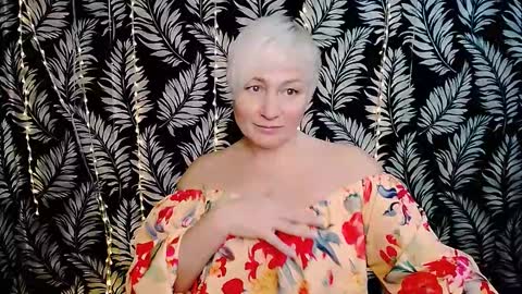 Kelly online show from January 11, 1:50 pm